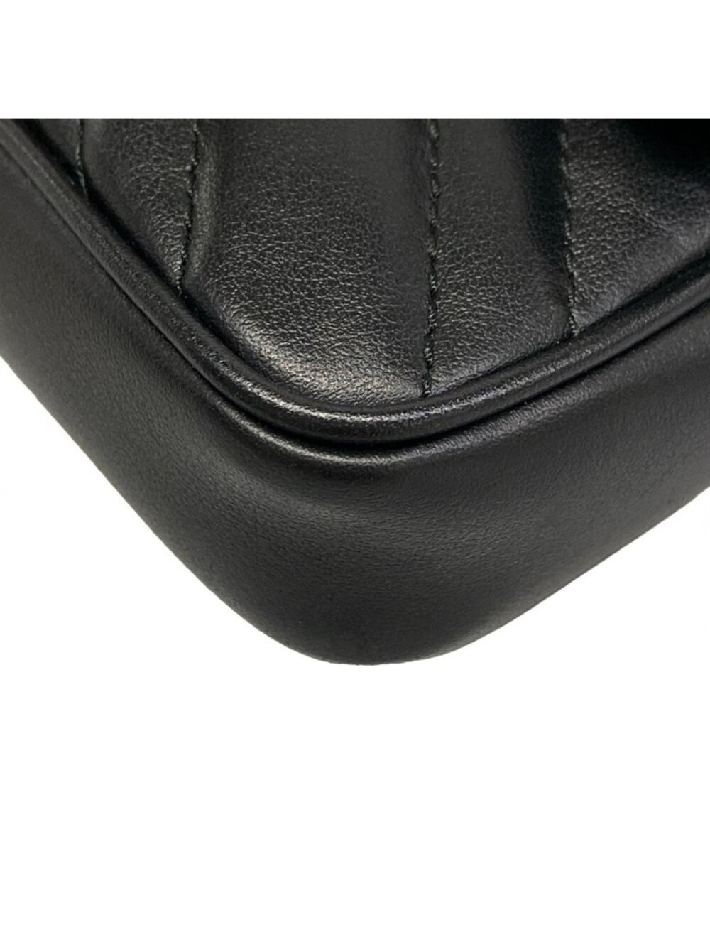 Gucci Handbag GG Marmont Black Leather - Picture 6 of 15